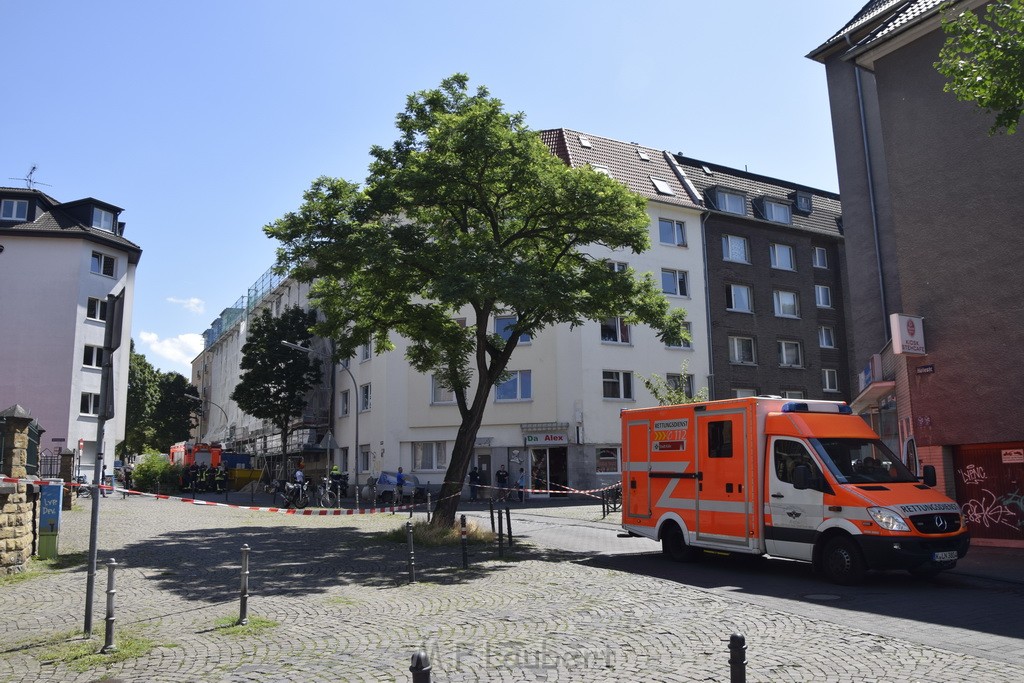 Explo Feuer 2 Koeln Kalk Hoefestr P124.JPG - Miklos Laubert